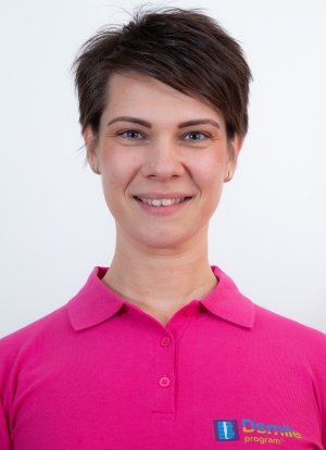 K&oacute;kain&eacute; Visnyei Vikt&oacute;ria